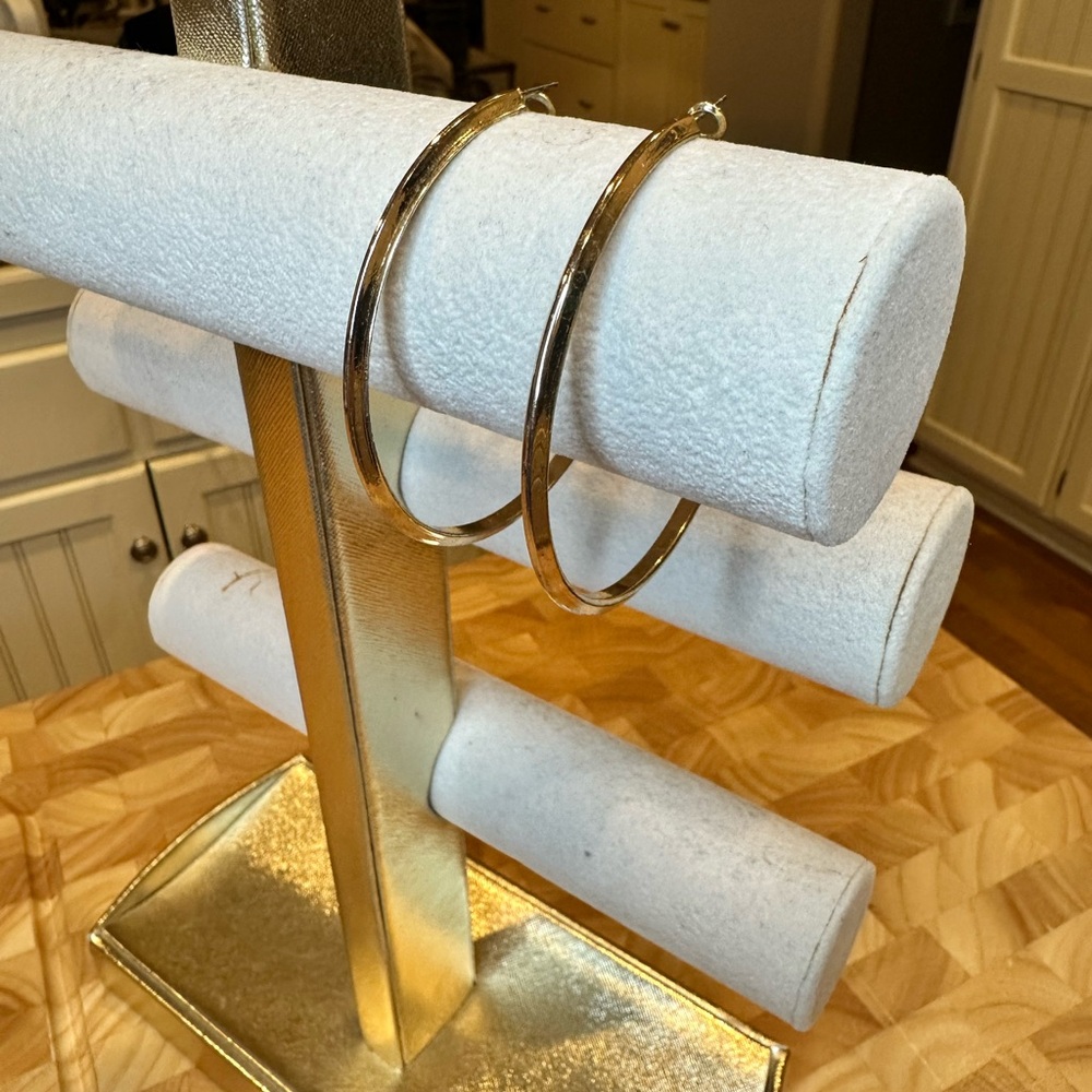 Medium Gold Hoop Earrings